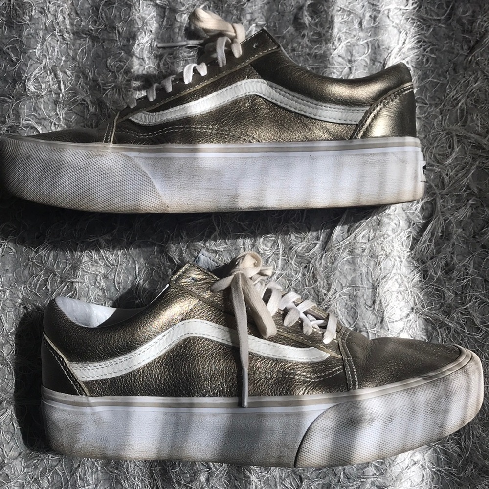 Vans Old Sokol Platform Sneaker in Metallic Gold